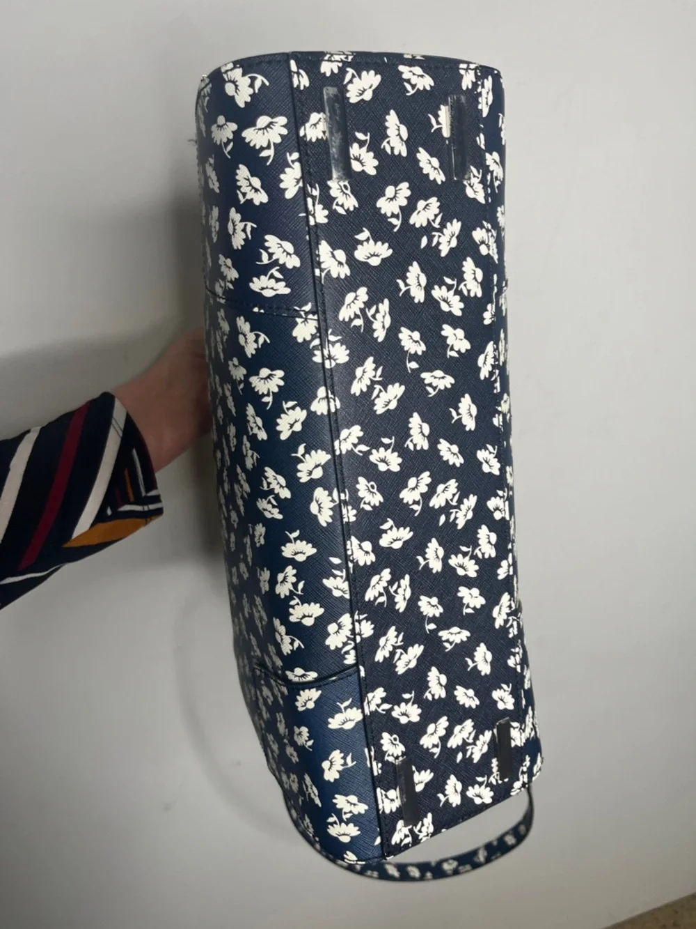 Rebecca Minkoff Amorous Satchel Crossbody Tote NavyWhite Floral Saffiano Leather - Picture 4 of 11